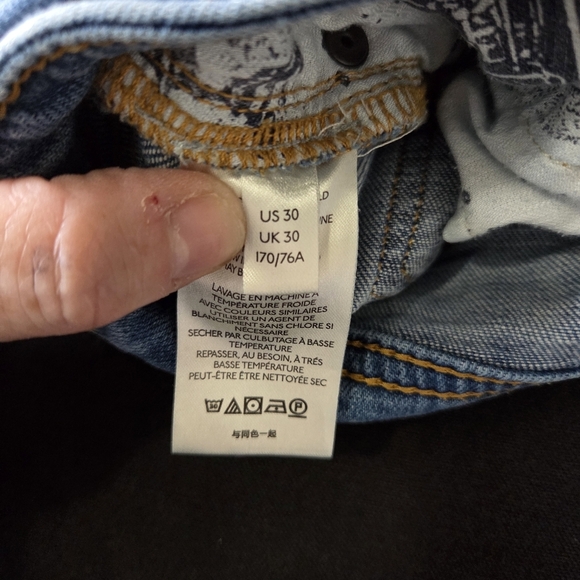 ⭐️Pilcro Distressed Boyfriend Jeans Size 30 - Picture 8 of 8